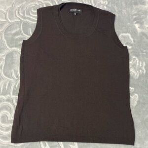 Jones New York Medium Brown Sleeveless Top 55% Rayon 45% Nylon